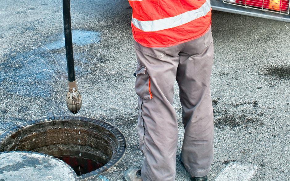 tuyau débouche canalisation Évry