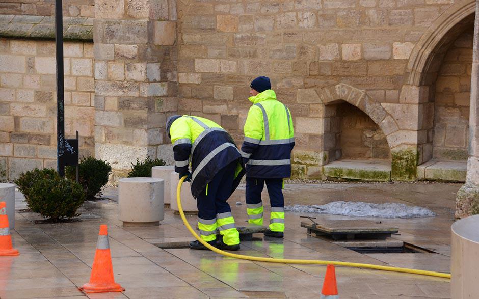 tuyau déboucheur canalisation Montreuil